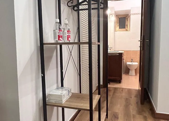 Termini With Terrace Apartment