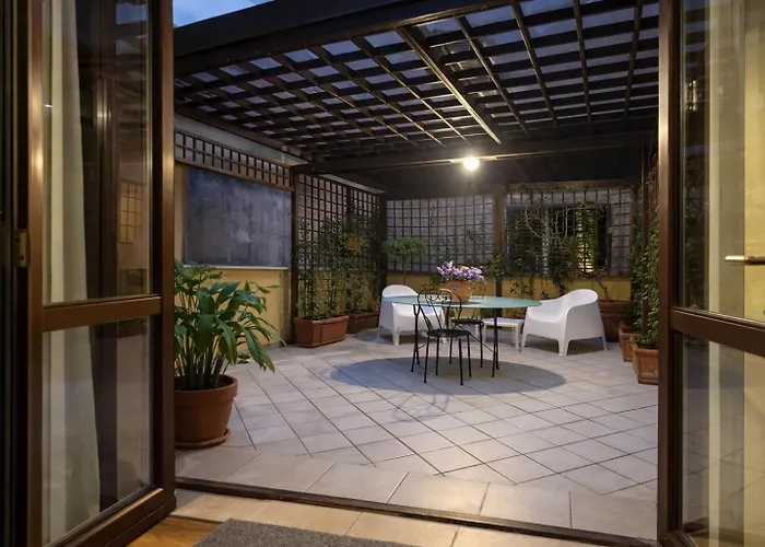 Termini With Terrace Apartment